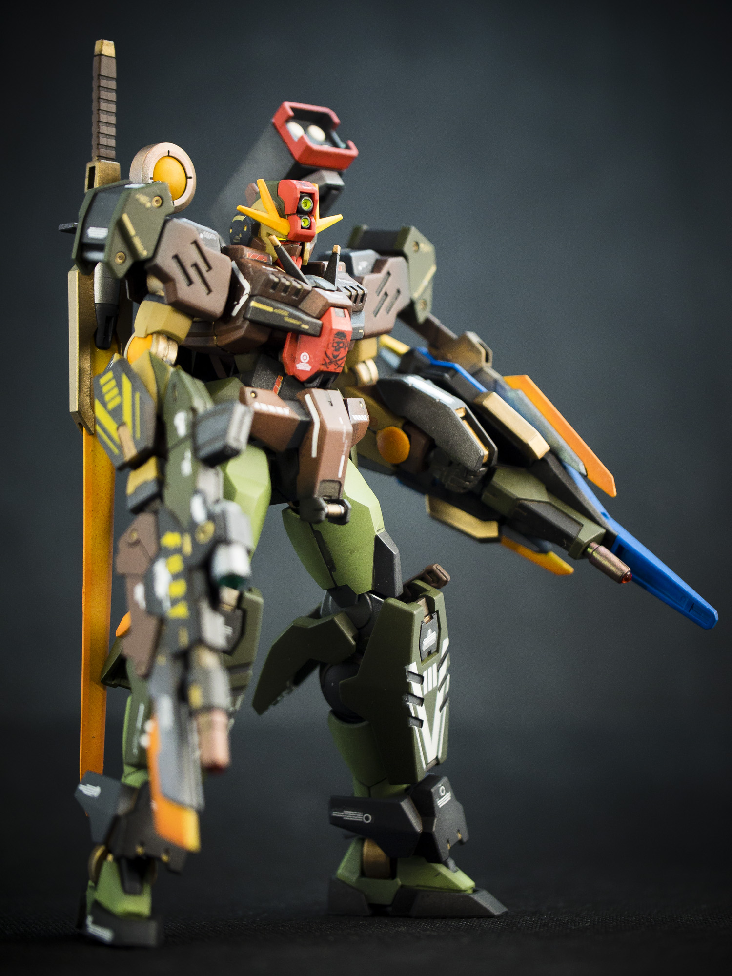 Bandai 1/144 Gundam 00 Command Qan[T]